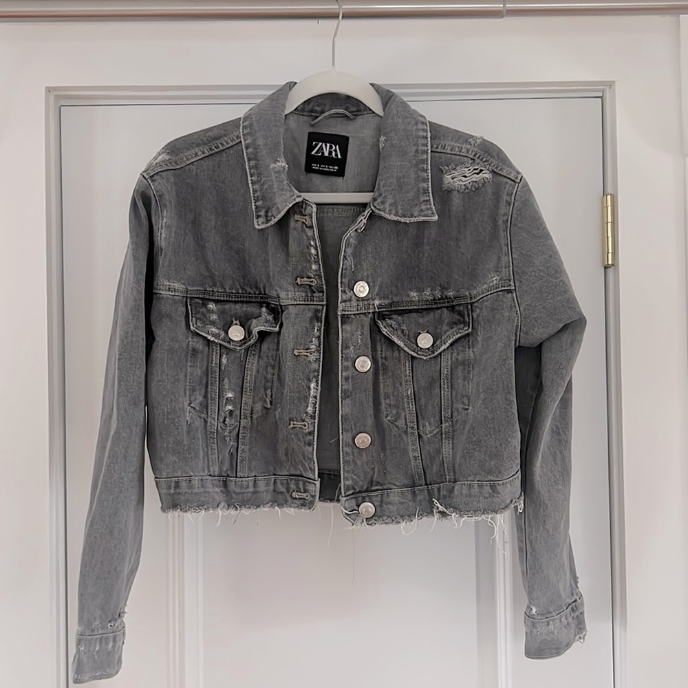 Zara Size Small Cropped Destructed Grey Denim Jacket
